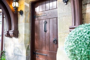 Exterior detail - Country Home with Hot Tub & Sauna near Loch Lomond (Clydebank)