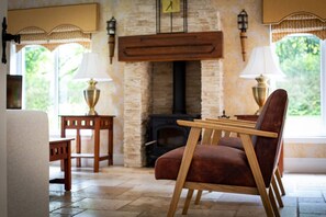 Interior - Country Home with Hot Tub & Sauna near Loch Lomond (Clydebank)