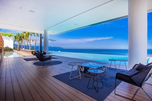 Soho PV Terraza-08 - Soho PV • 2 Workspaces, Pool, Gym & Rooftop Bar (Puerto Vallarta)