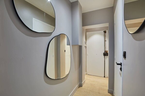 Interior - Superb & New Studio Eiffel Tower (Paris)