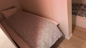 公寓 | 2 間臥室、免費無線上網、床單