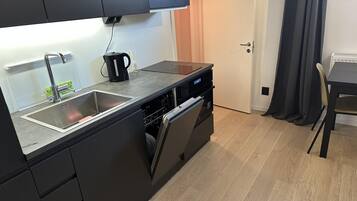 Apartment | Private kitchen | Fridge, microwave, oven, stovetop