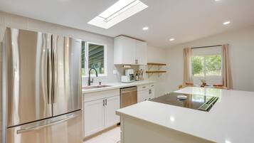 Nhà (3 Bedrooms) | Nội thất