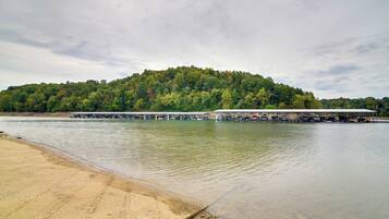 Rumah (4 Bedrooms) | Interior