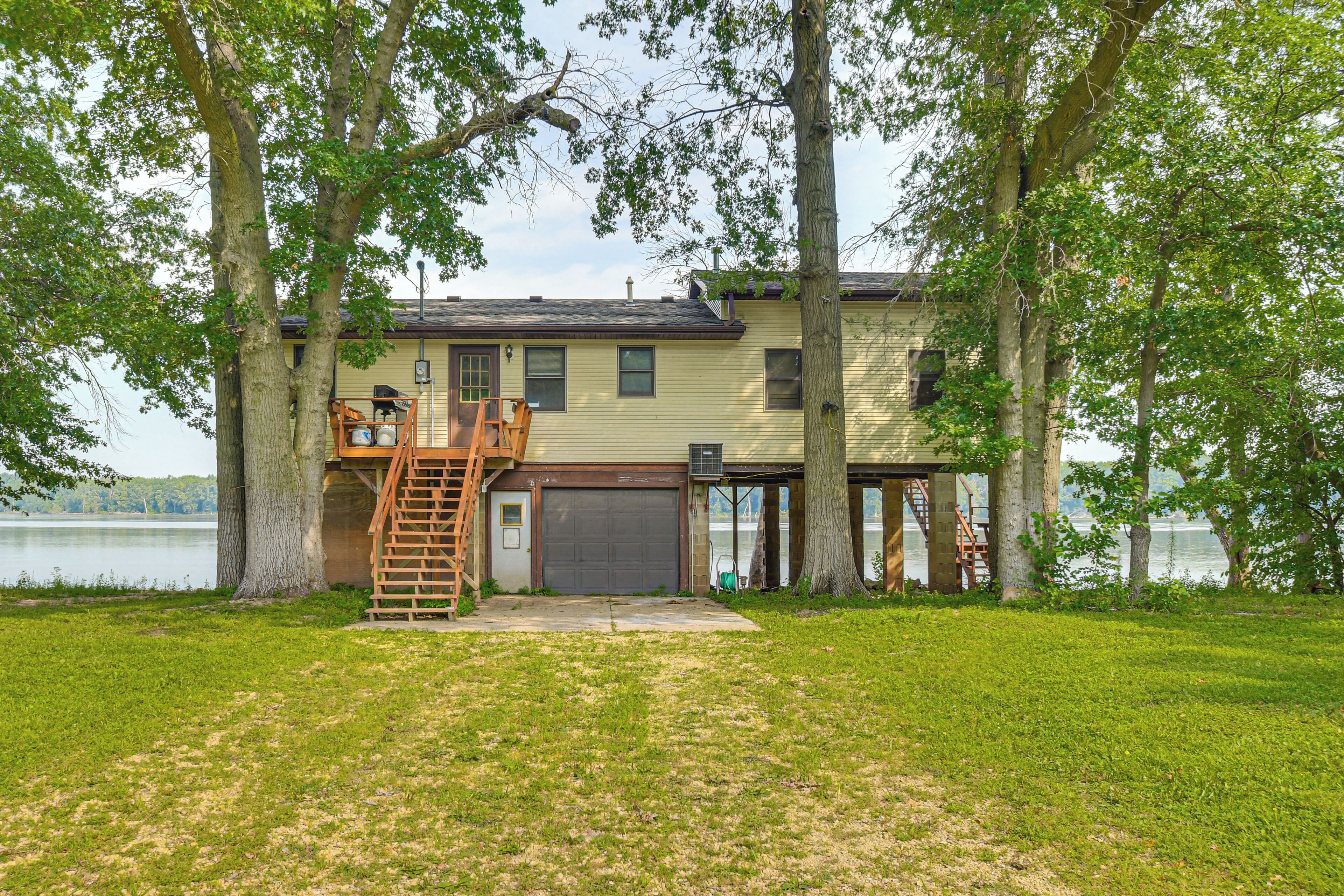 Rumah (2 Bedrooms) | Interior