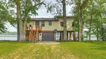 Rumah (2 Bedrooms) | Interior