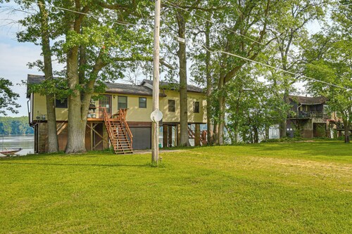 Riverfront Fulton Vacation Rental w/ Deck & Grill!