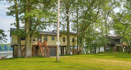 Riverfront Fulton Vacation Rental w/ Deck & Grill!
