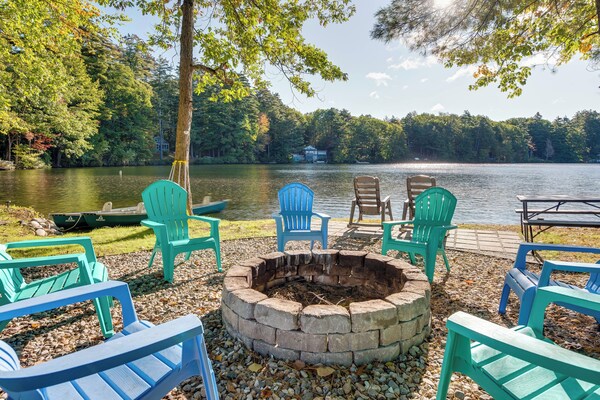 Maine Waterfront Home W/ Fire Pit & Scenic Views! - Kennebunk, ME