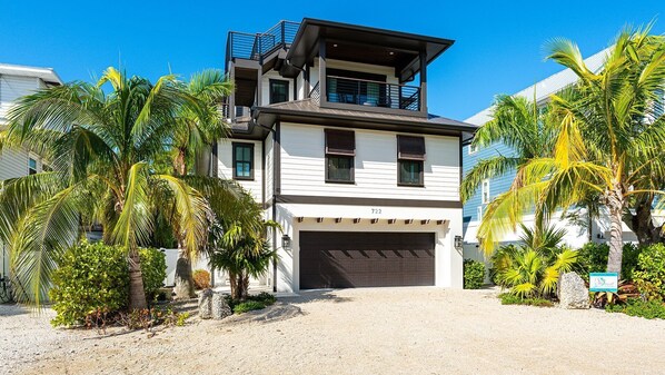 Imagen sin descripción, 1 de 50, botón