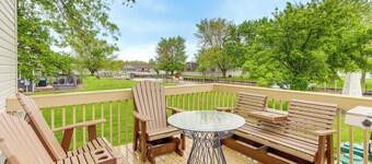 Hot Tub, Lake Access, & Dock: Port Clinton Retreat