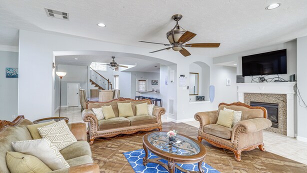 Unclassified image, 1 of 44, button - Elegant Houston Home w/ Gazebo & Game Room! (Houston)