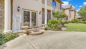 Unclassified image, 2 of 44, button - Elegant Houston Home w/ Gazebo & Game Room! (Houston)