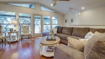 บ้านพัก (4 Bedrooms) | ภายใน