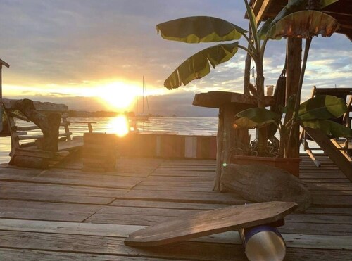 Life is good casa: maison d’hôte-artiste situe dans la baie de saigon 8 pers.