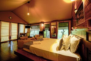 Luxury Tent, 1 Queen Bed, Private Pool, Garden View | In-room safe, individually decorated, desk, soundproofing