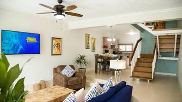 House | Living area | TV