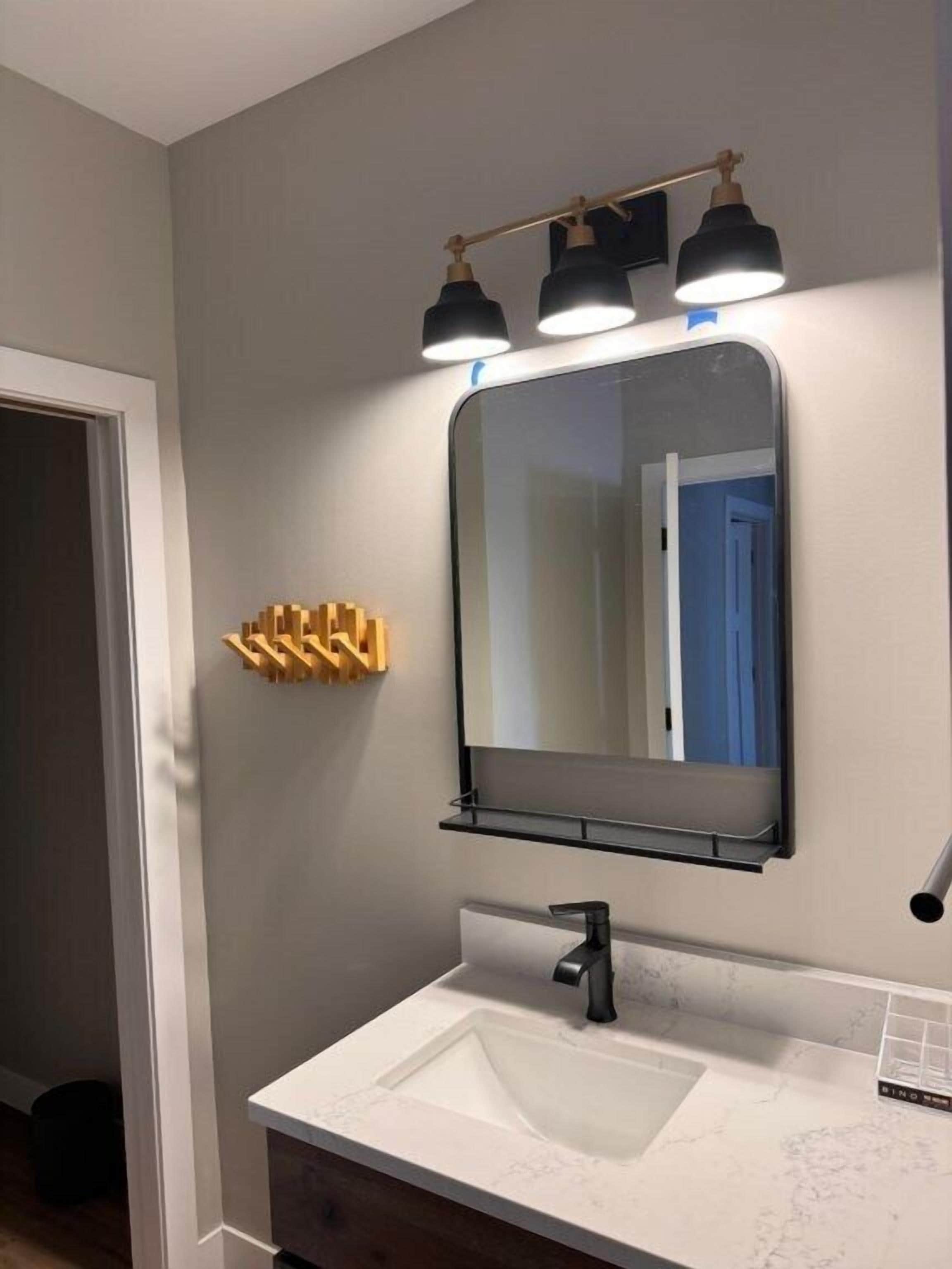 Shower, eco-friendly toiletries, hair dryer, towels