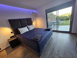 4 habitaciones, tabla de planchar con plancha y wifi gratis 