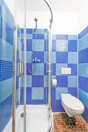 Hair dryer, towels, soap, toilet paper