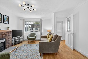 تلفزيون، مدفأة