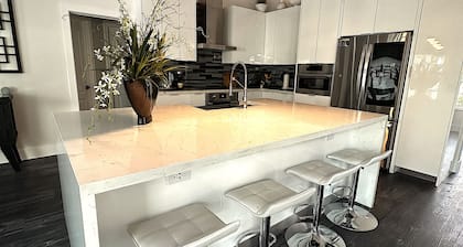 Relax with the whole family at this peaceful and confortable place to stay.