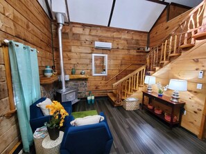 Interior - Kodak - The perfect getaway Cabin (Kodak)