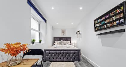 Luxury Ensuite Room in Finsbury Pak London N19