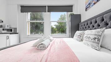 Studio | Kostenloses WLAN, Bettwäsche