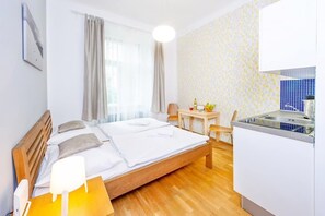 1 Schlafzimmer, WLAN, Bettwäsche