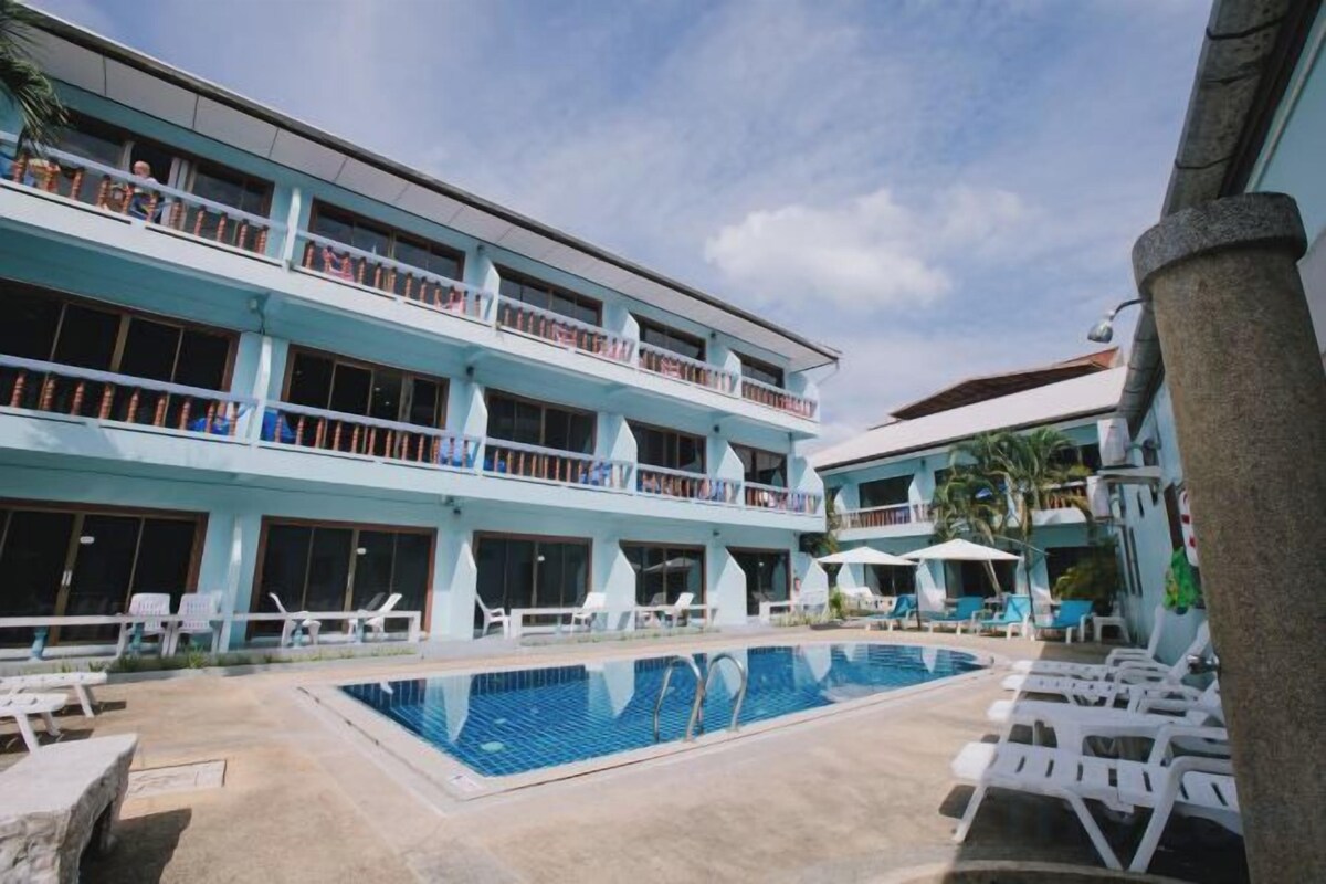 Deluxe Double Room Pool Access
