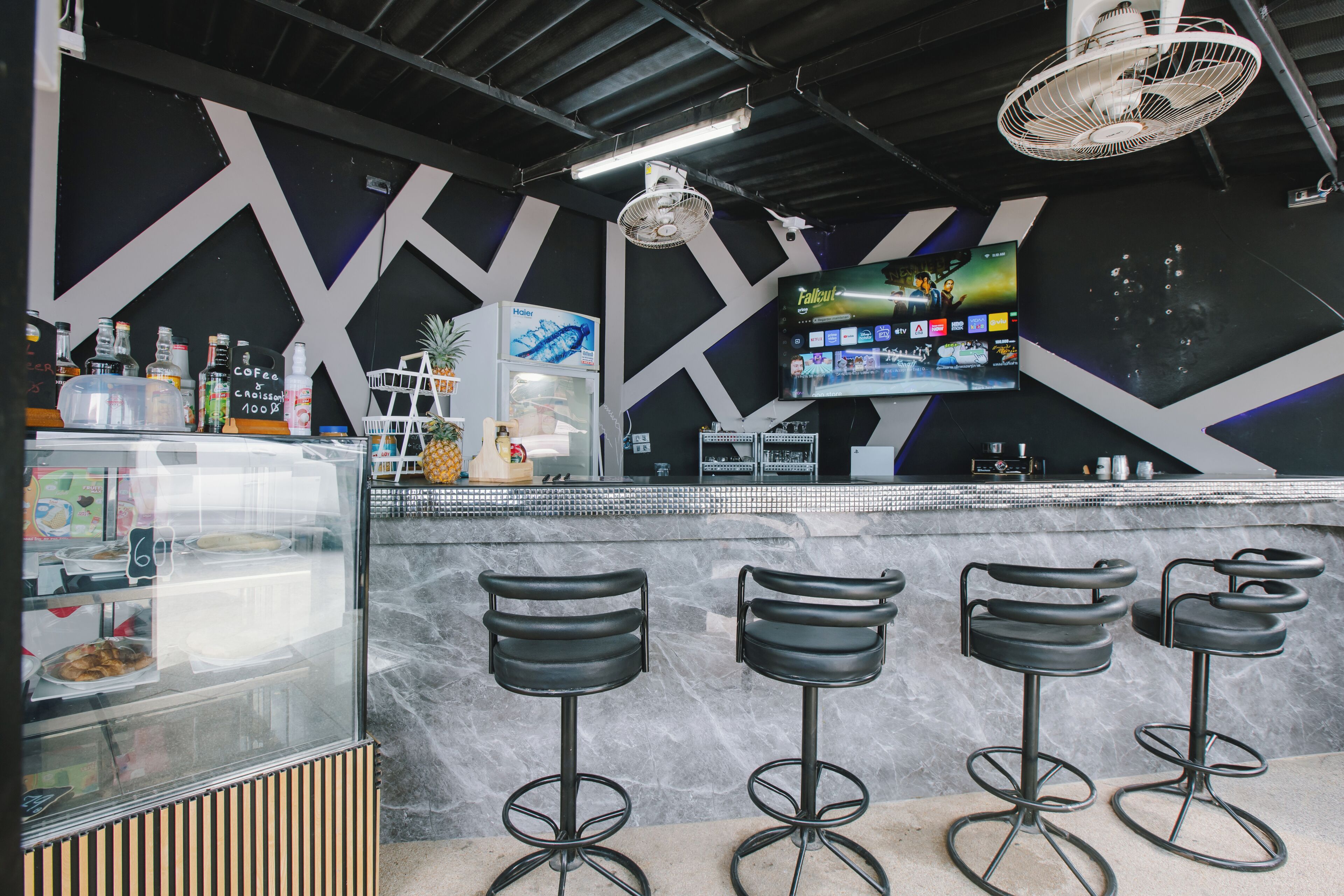 Bar (en el alojamiento)