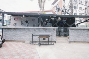 Bar (on property) - O'shop Residence Patong Beach (Patong)
