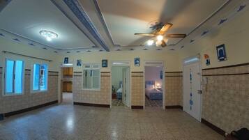 3 chambres, Wi-Fi gratuit, draps fournis