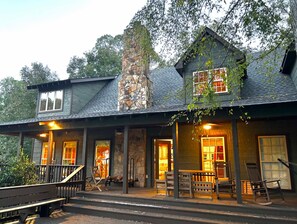 Exterior - Lake Martin, AL
43 min to Auburn University & Jordan-Hare Stadium (Dadeville)