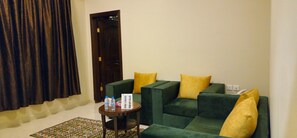 Peti besi dalam bilik, Wi-fi percuma, cadar katil, akses kerusi roda