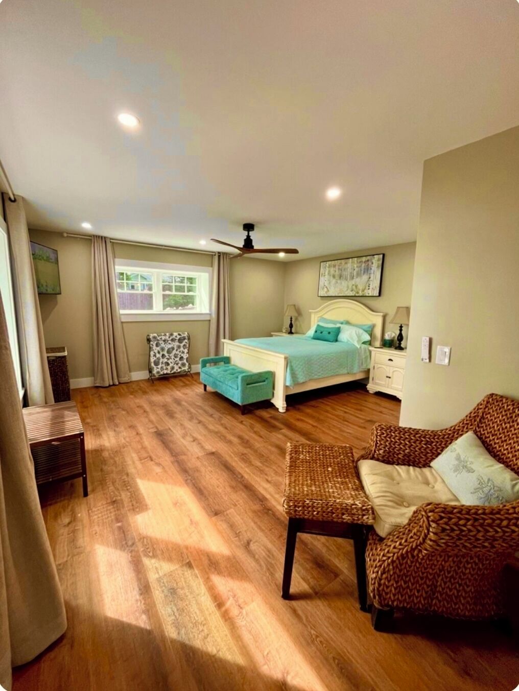Mermaid Mist- Seaside. Oceanfront. Brand new home- Gorgeous!