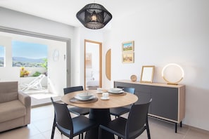 Dining - Jardines - Acoran 2.5 RESERVE NATURE VIEW 1B (Arona)