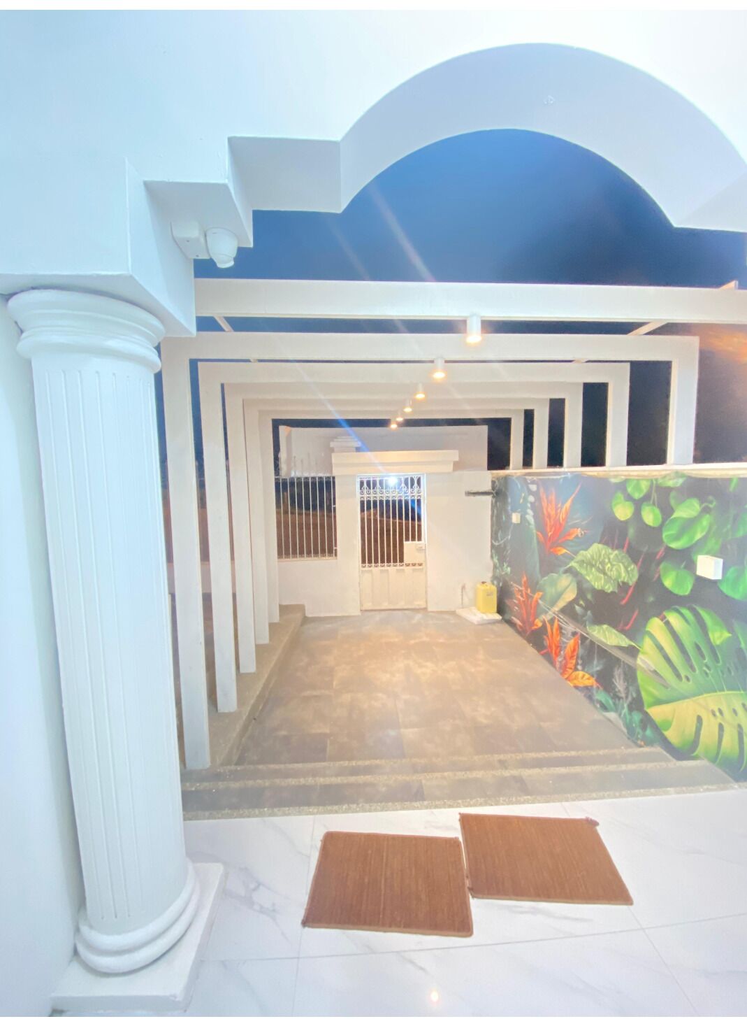 Fachada de la propiedad