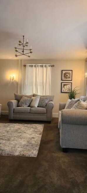 Smart TV - Perfect cozy home to relax. (Berlin)