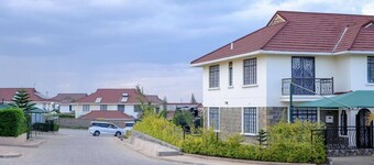Executive 4BR Villa in Greenpark Estate, Nairobi near JKIA