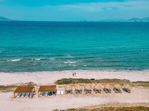 Private beach, sun loungers, beach umbrellas, beach towels