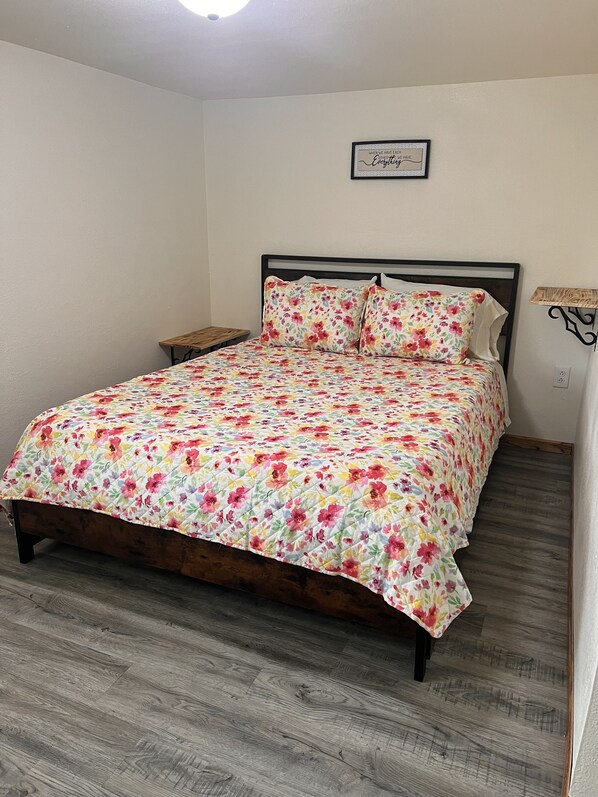 3 bedrooms, bed sheets