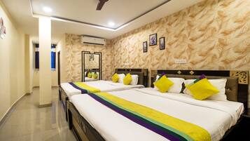 Premium-Doppelzimmer, Nichtraucher | Zimmersafe, Schreibtisch