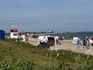 Beach nearby, sun loungers - Baltic View - Komfortables, Sehr Strandnahes Ferienhaus mit Whirlpool und Sauna (Brodersby)