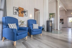 Interior - Baltic View - Komfortables, Sehr Strandnahes Ferienhaus mit Whirlpool und Sauna (Brodersby)