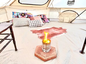 In-room dining - Beysicair Tents & Campground  (California City)