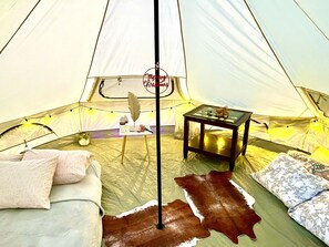 時尚帳棚 | 埃及棉床單、高級寢具、羽絨被、獨特裝潢