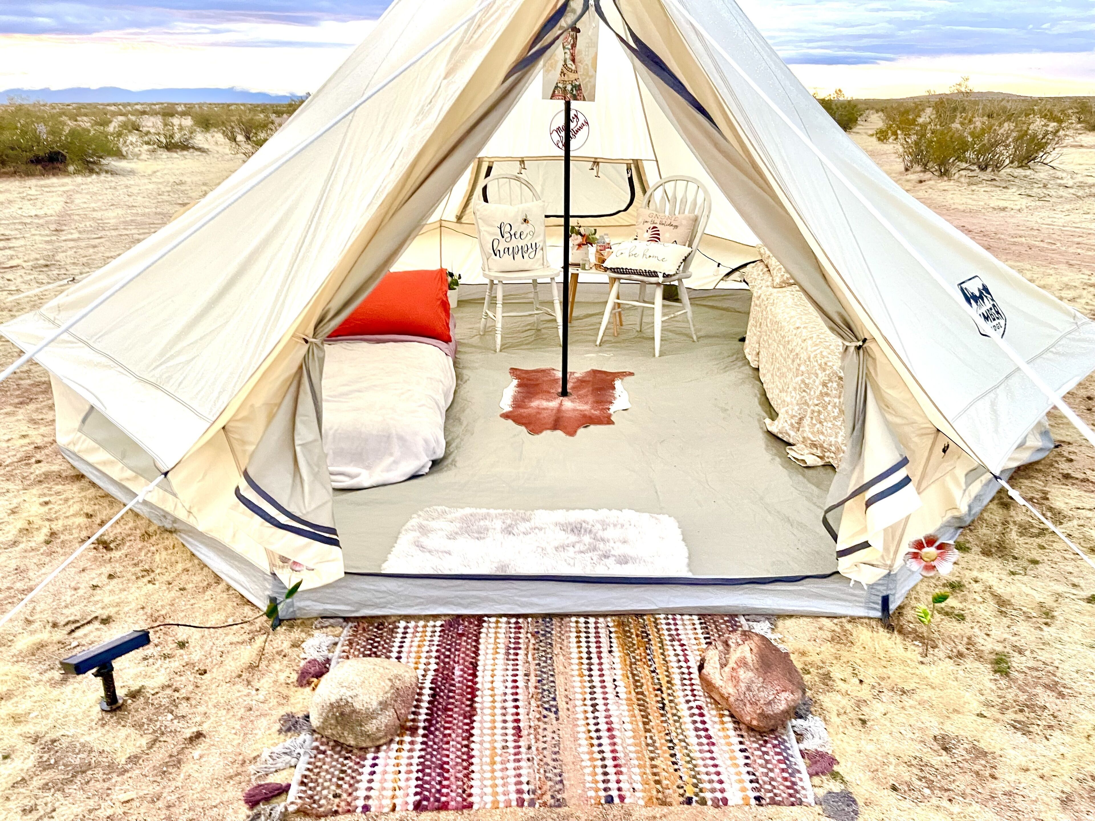 特色帳棚 | 埃及棉床單、高級寢具、羽絨被、獨特裝潢