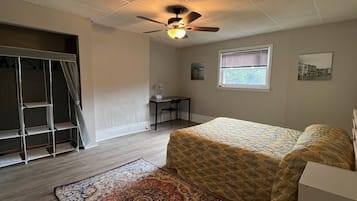 2 chambres, fer et planche Ă repasser, Wi-Fi, draps fournis